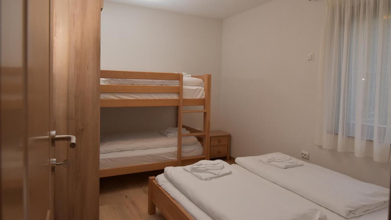 Apartments Villa Deja Яхорина Екстериор снимка